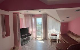 Хотел Камелия